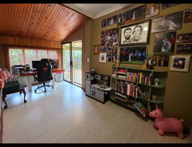 3 BEDROOM HOUSE FOR SALE IN GLEN MARAIS